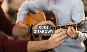Naucz się jak zagrać na gitarze "Nothing Else Matters" na kursie gitarowym. Lekcja z nauczycielem.