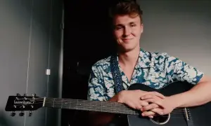 Zegarmistrz światła chwyty na gitarę – naucz się grać łatwo i szybko